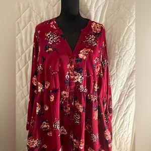 Torrid size 3 dark pink and navy blue button down floral blouse